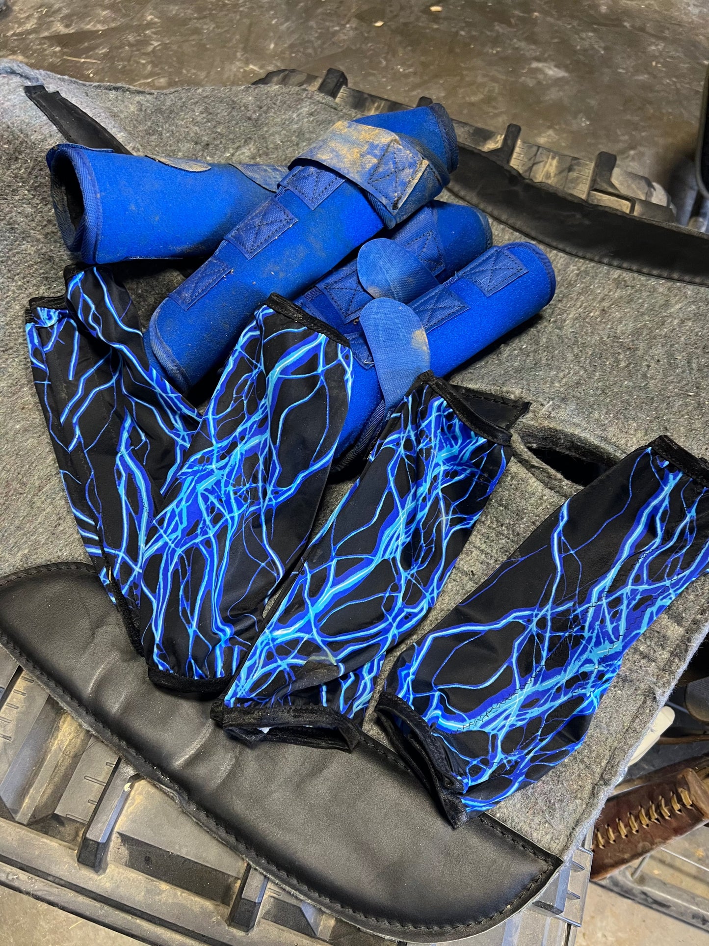 Neon Blue Lightning Velcro Sportboot Covers sportboot covers Riverside Rodeo Shirts