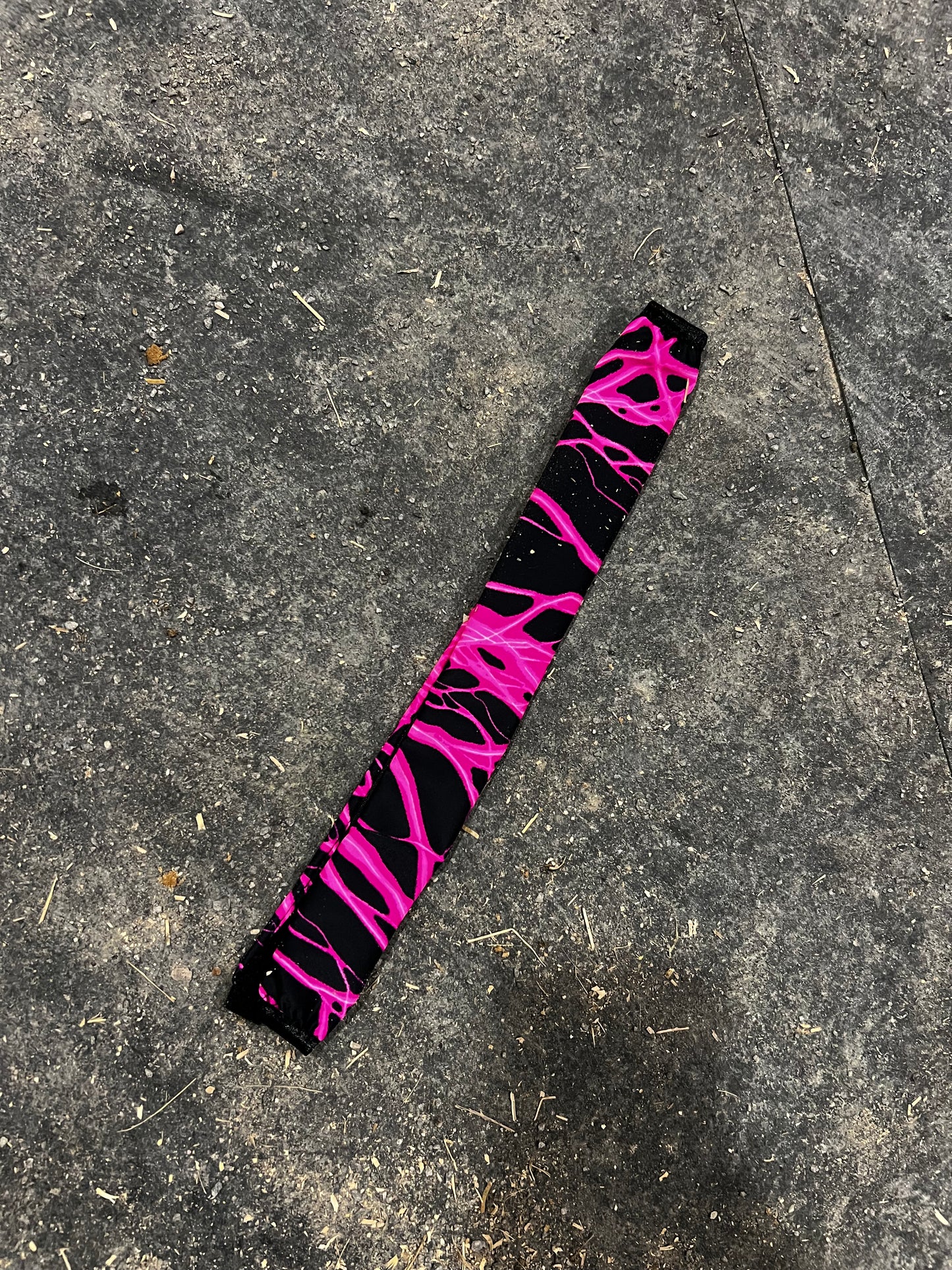Neon Pink Lightning Print Browband or Noseband Cover (ONE Cover Only)